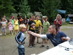 2008